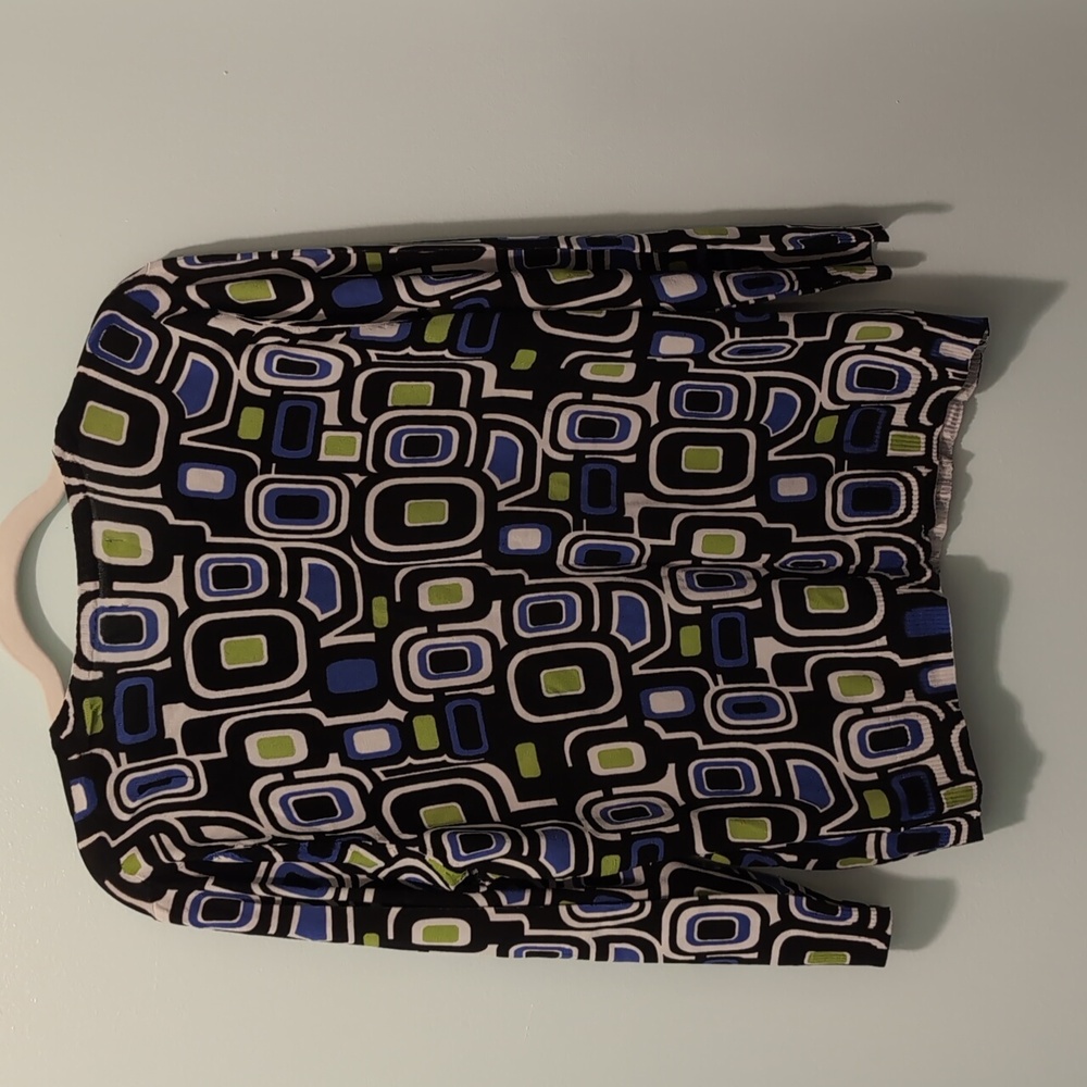 Geometric Patterned Cardigan - Picture 3 of 7